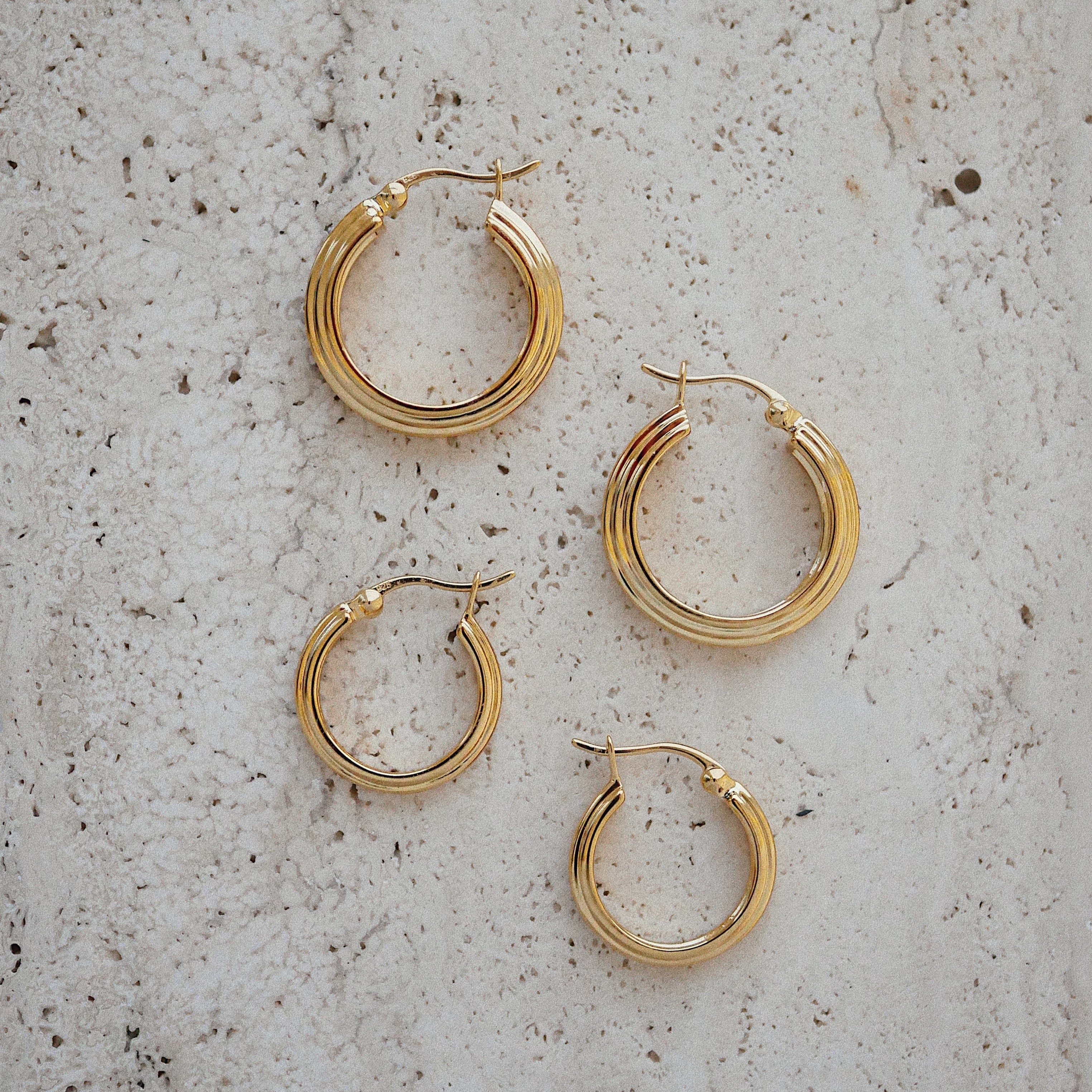 Nostalgia  Hoop Earrings art deco gold